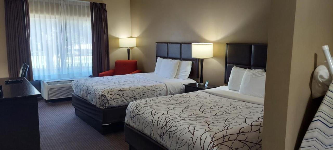 Parkwood Inn & Suites مانهاتن المظهر الخارجي الصورة